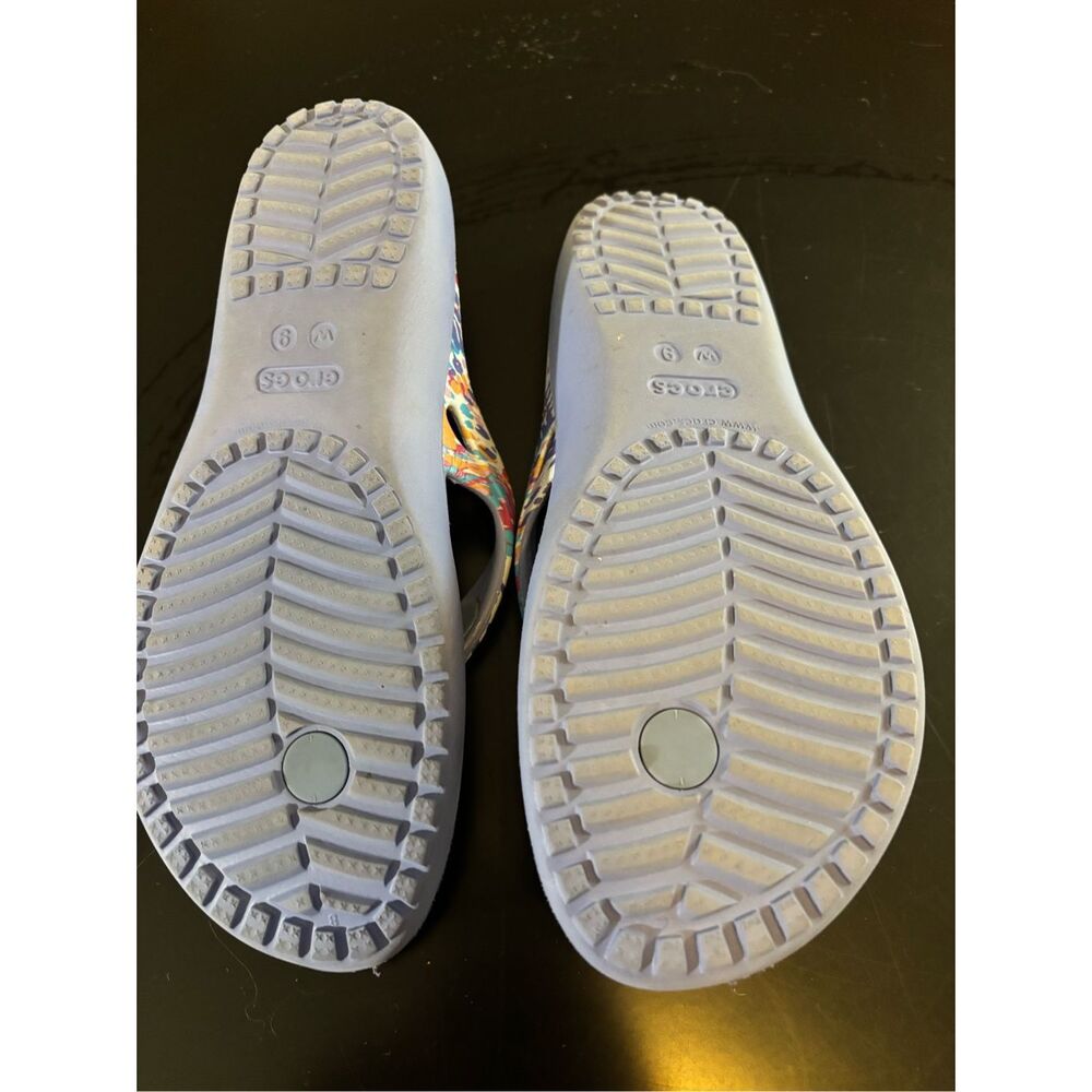 Crocs Flip Flops - Picture 5 of 5